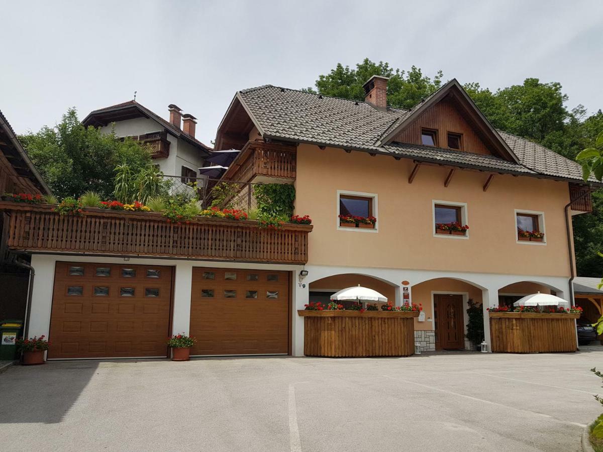 Apartmaji Mezan Блед Экстерьер фото
